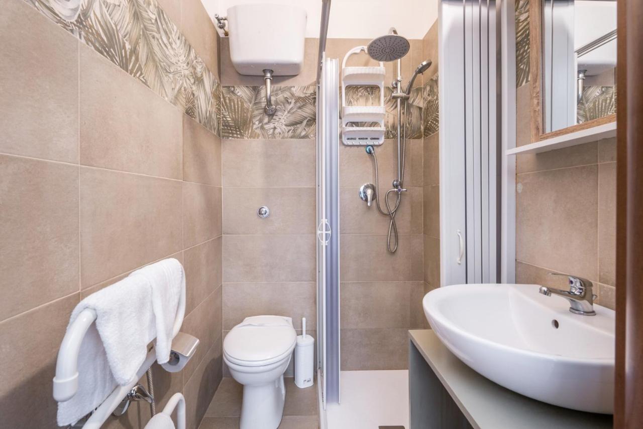 Rooms Piramide 罗马 外观 照片